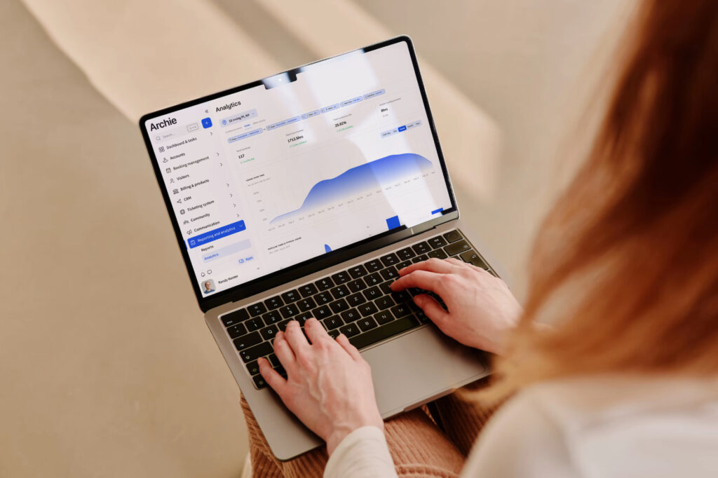 Archie - coworking software analytics.